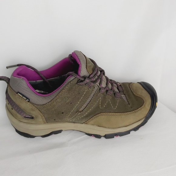 KEEN hiking walking shoes size 7.5" - Picture 3 of 14
